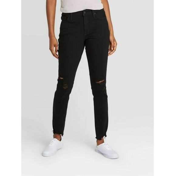 Universal Thread Black Distressed Mid Rise Skinny Denim Jeans - Picture 1 of 4